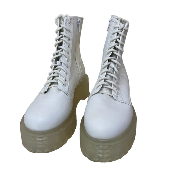 GB Gianni Bini Moon-Walk Platform Combat Booties in White NWT - Picture 3 of 6